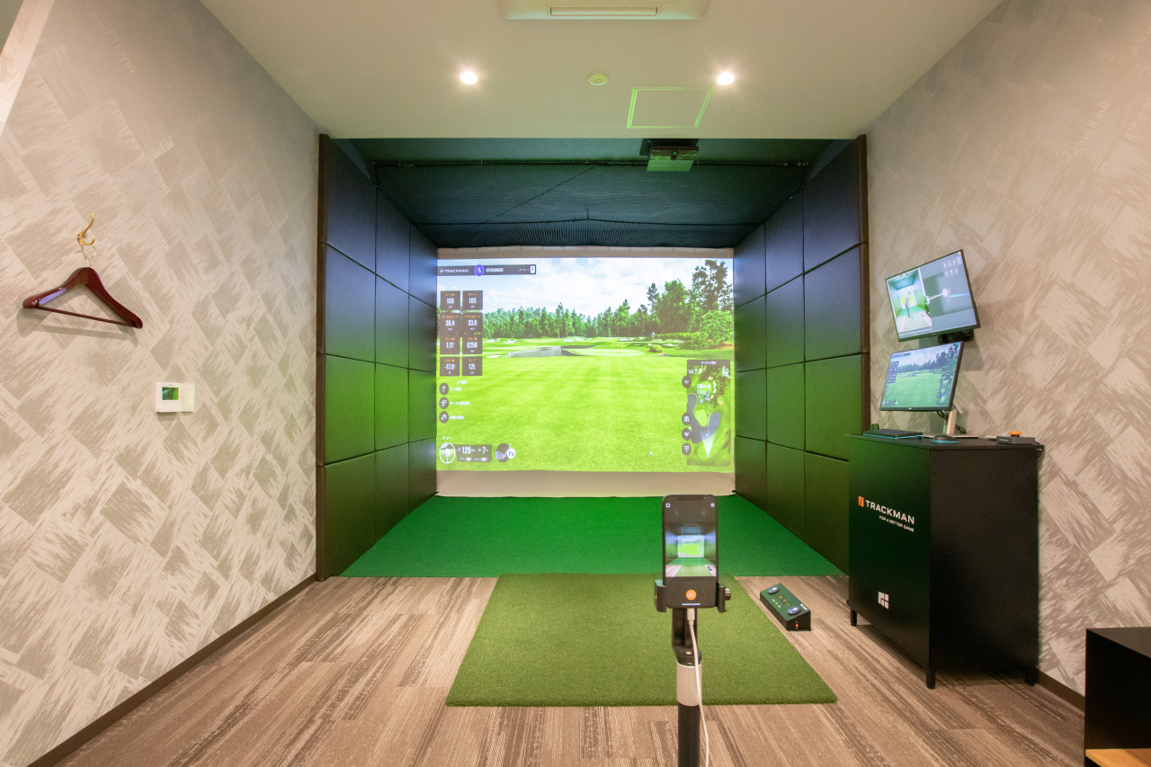【機器アップグレード】右打席機器（Trackman iO Indoor Range）をTrackman iOにアップグレードしました。